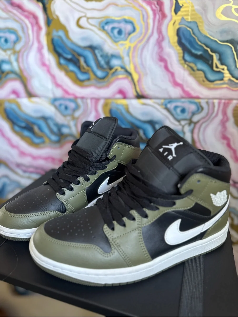 Jordan mid top